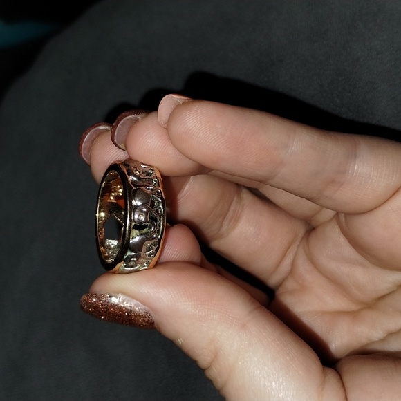 Elephant sterling silver and gold over sterling silver ring Size 7 - Picture 2 of 4